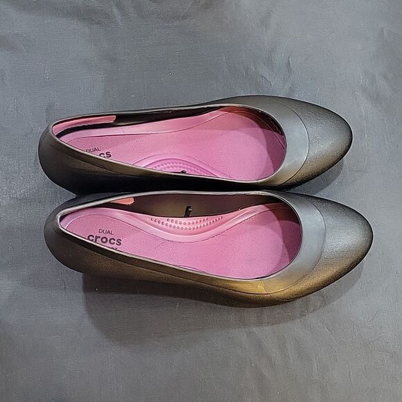 CROCS WOMEN'S LINA WEDGE ROUND TOE SLIP-ON SHOES - Picture 7 of 16